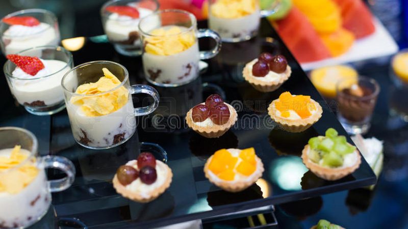 县城餐饮加盟投资成本解析：揭秘加盟费用构成**
